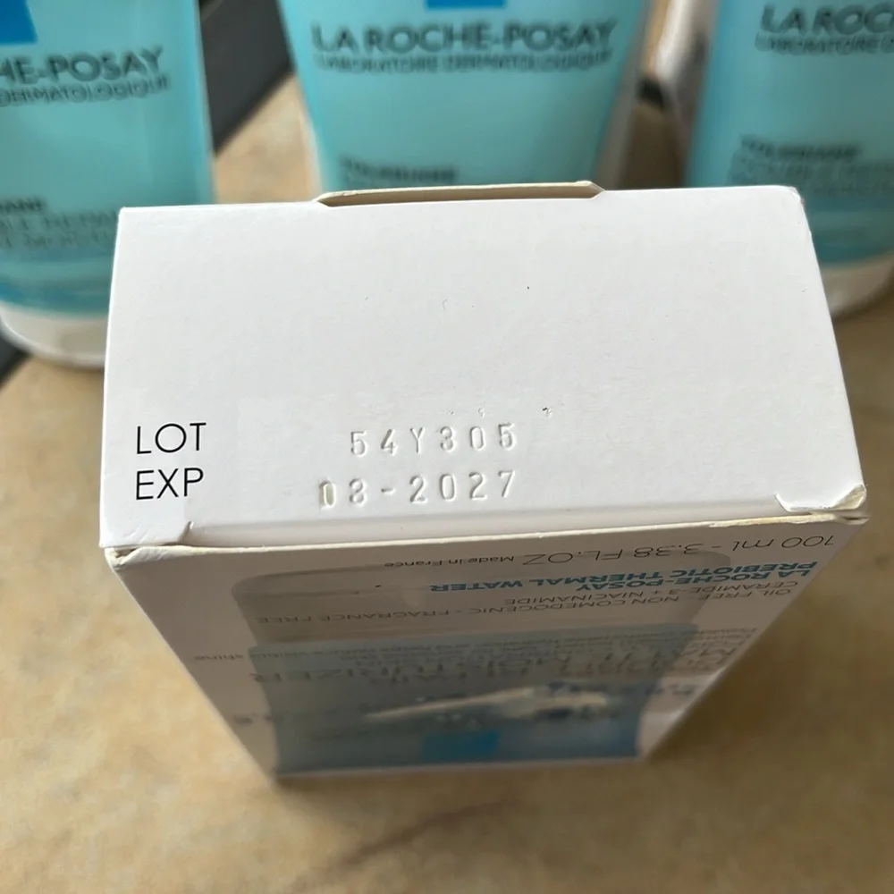 COPY - 🔥ALL BRAND NW LA ROCHE-POSAY MOISTURIZER🔥 - Picture 3 of 4